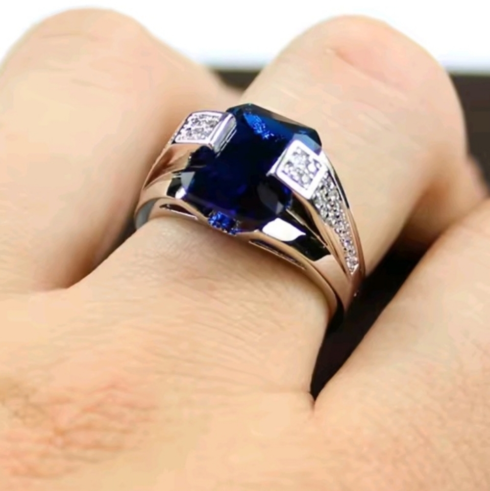Classic 925 Men's Deep Blue Sapphire Gemstone Ring
